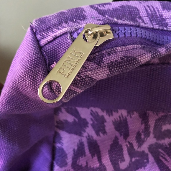PINK purple Leopard Duffle Bag - Picture 7 of 8